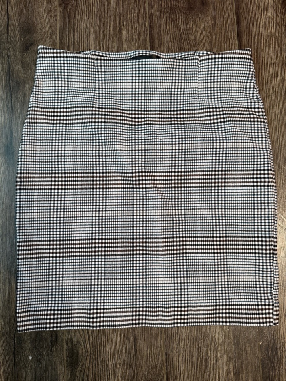 Dynamite Elle Plaid Mini Skirt